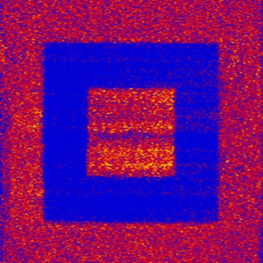 锆钛酸铅（PZT）材料的回字图形